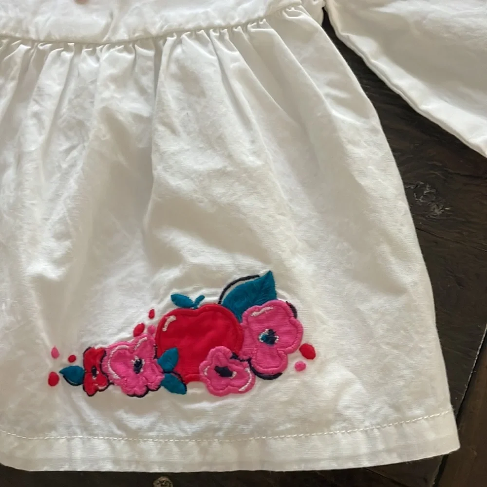 Gymboree NWOT apple button 0-3months apple and floral
